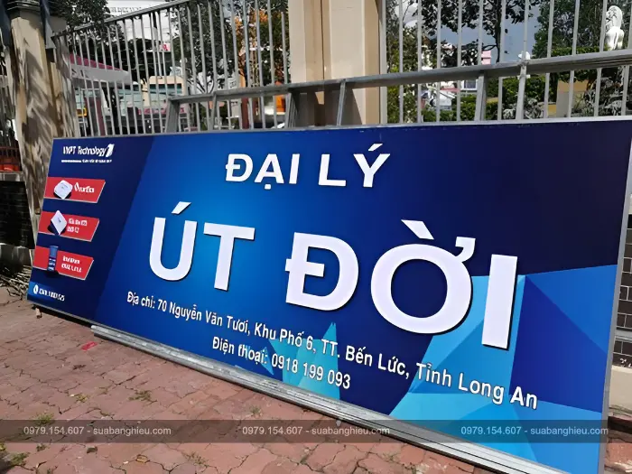 Làm Bảng Hiệu Tôn Dán Decal