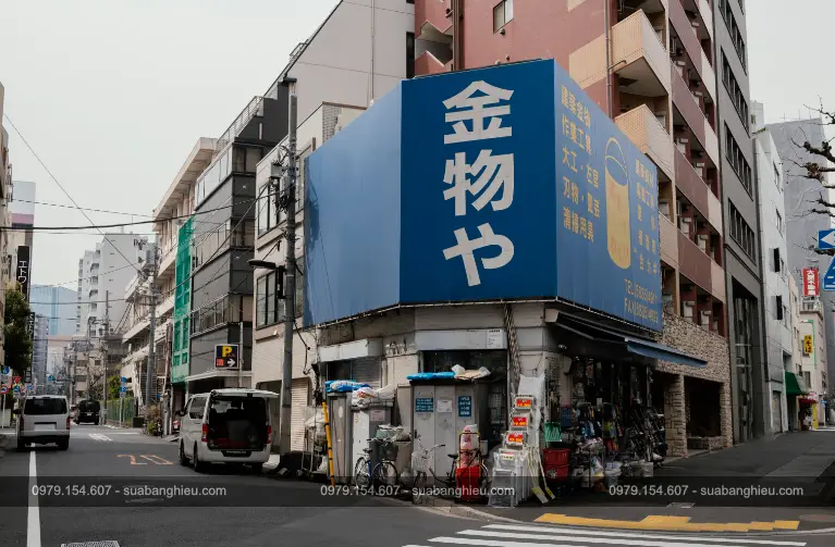 Giải Pháp Thi Công Bảng Hiệu Ấn Tượng Và Độc Đáo