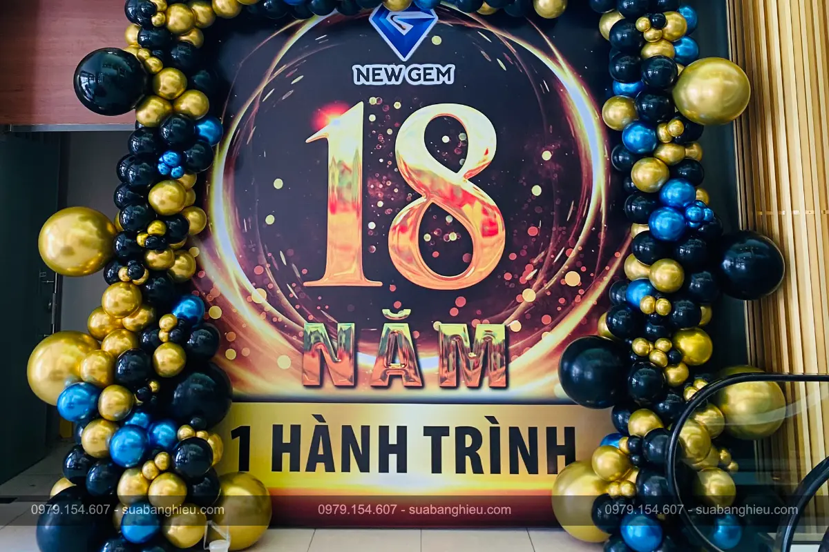 Backdrop Sụ Kiện 18 Năm 1 Hành Trình Tại NEW GEM