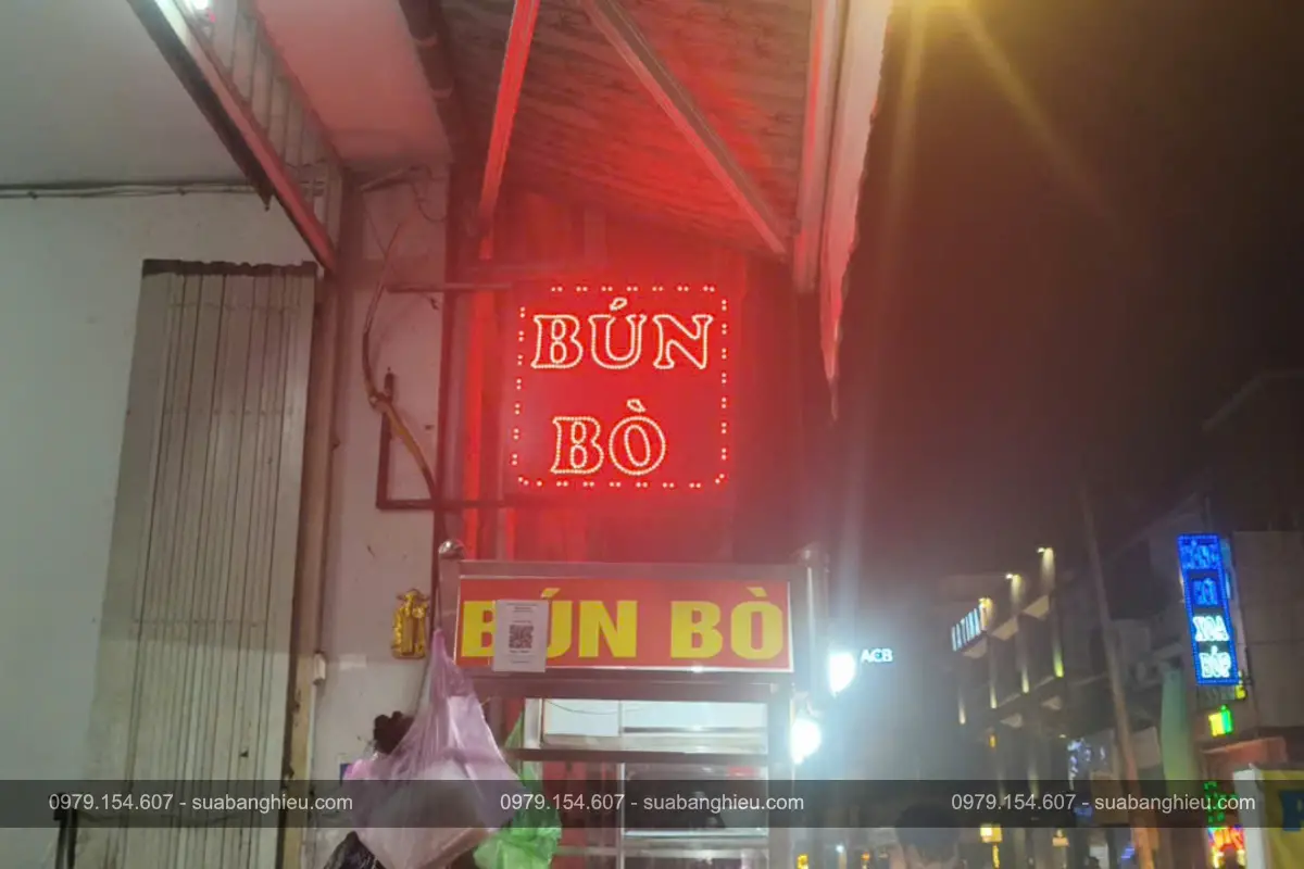 Hộp Bảng Hiệu Đèn Led Bún Bò