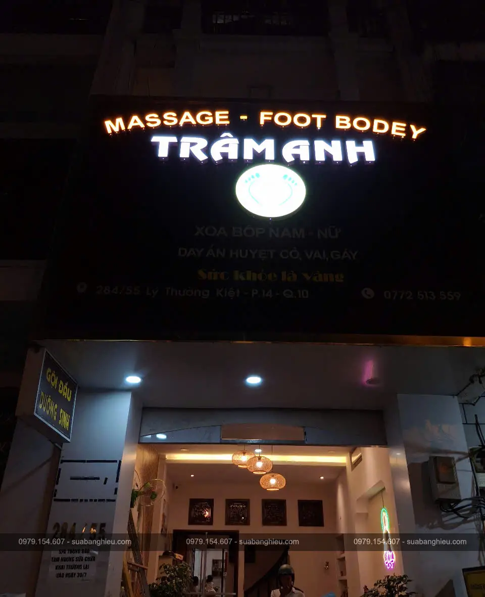 Bảng Hiệu Đèn Led Chữ Nổi Massage Foot Bodey Trâm Anh