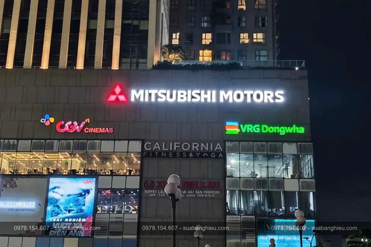 Bảng Hiệu Alu Chữ Nổi Sáng Đèn Mitsubishi Motors Tại Pearl Plaza
