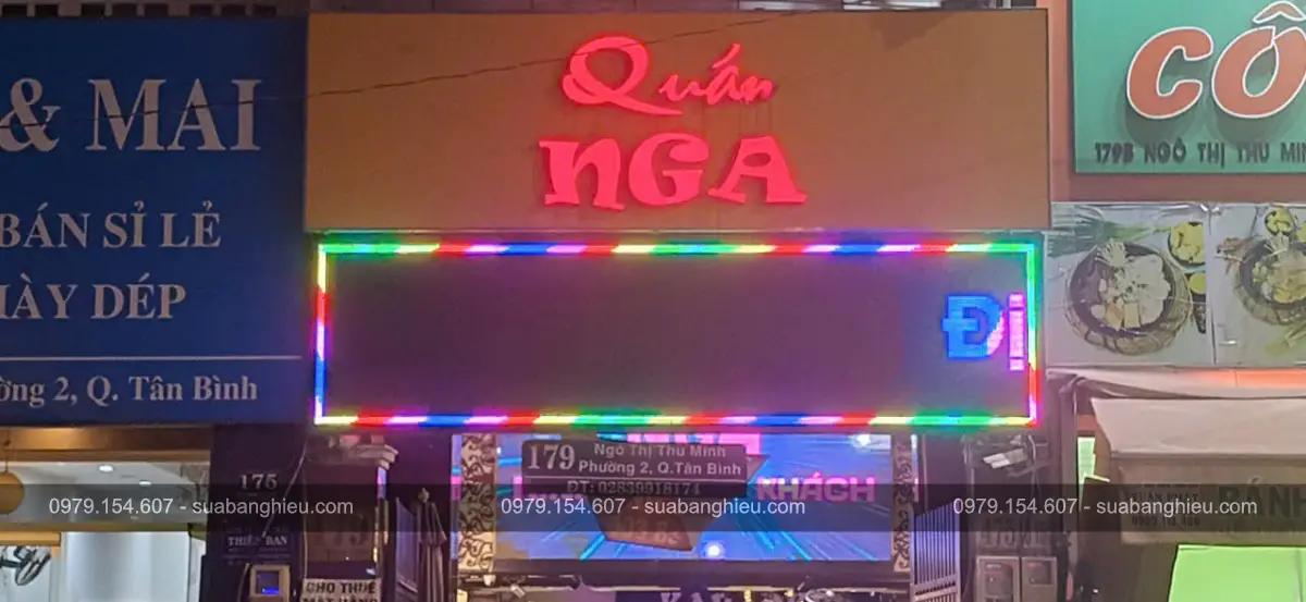 Bảng Hiệu Hộp Đèn Led Chạy Chữ Quán Nga - Karaoke Gia Đình
