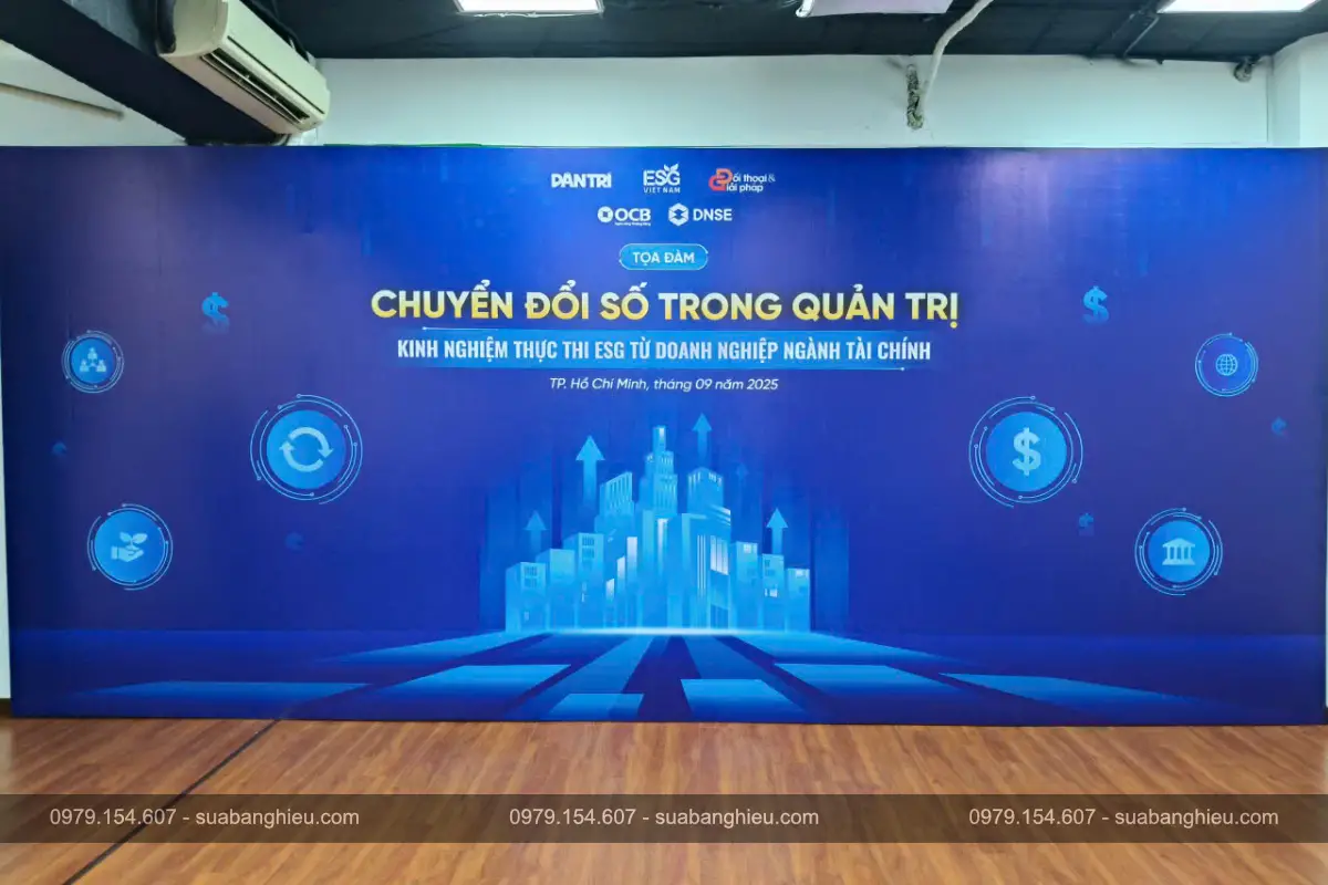 Backdrop Hiflex Giới Thiệu Buổi Tọa Đàm Chuyển Đổi Số Trong Quản Trị