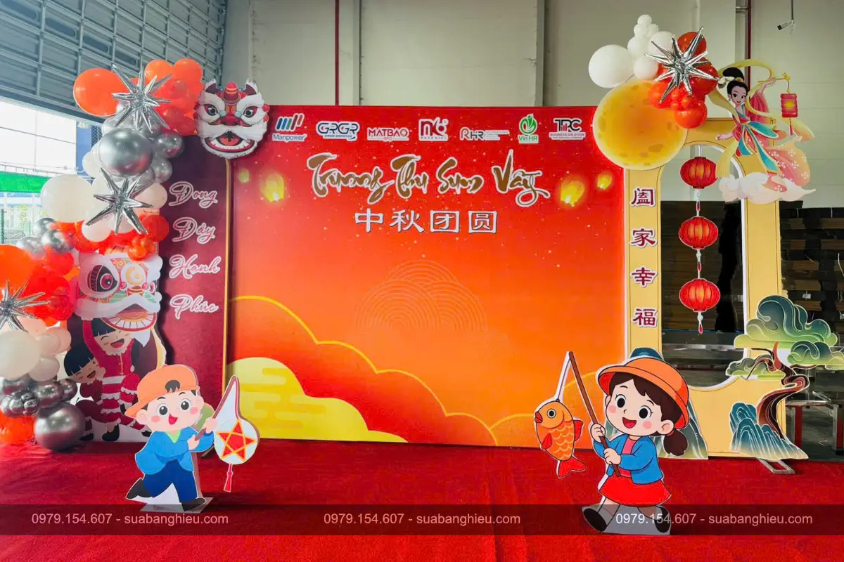 Backdrop Formex Kèm Trang Trí Bong Bóng Chương Trình Trung Thu Sum Vầy