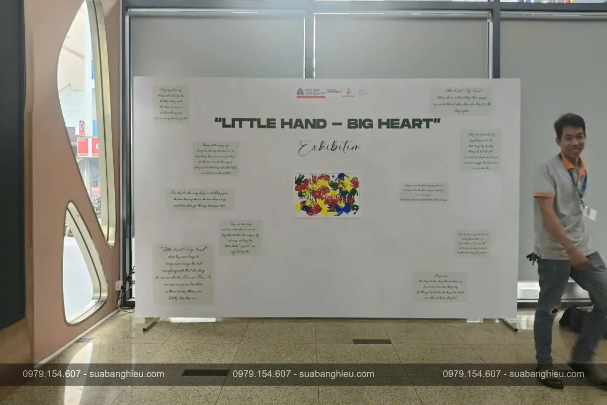 Backdrop Formex Sự Kiện Little Hand - Big Heart Tại Trường Đại Học Hoa Sen