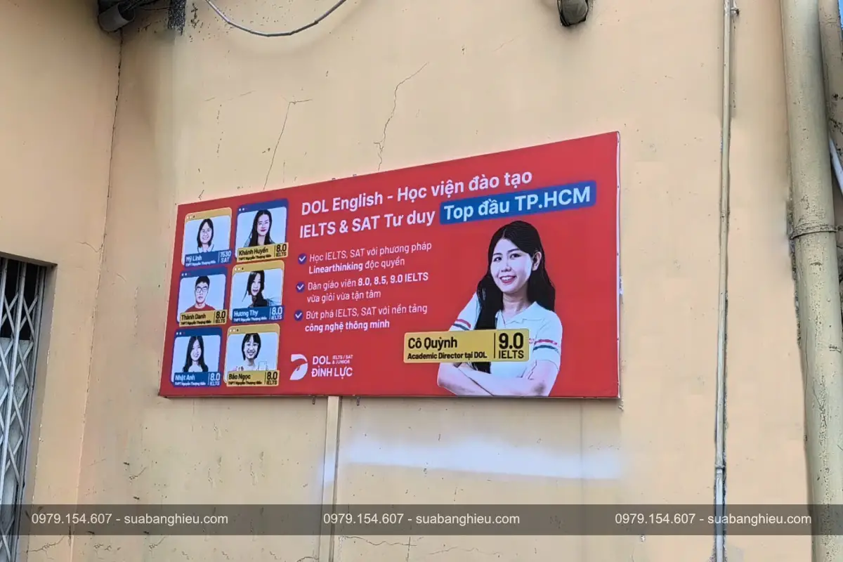 Backdrop Treo Tường Giới Thiệu Học Viên DLO English Tại Trường THPT Nguyễn Hiền