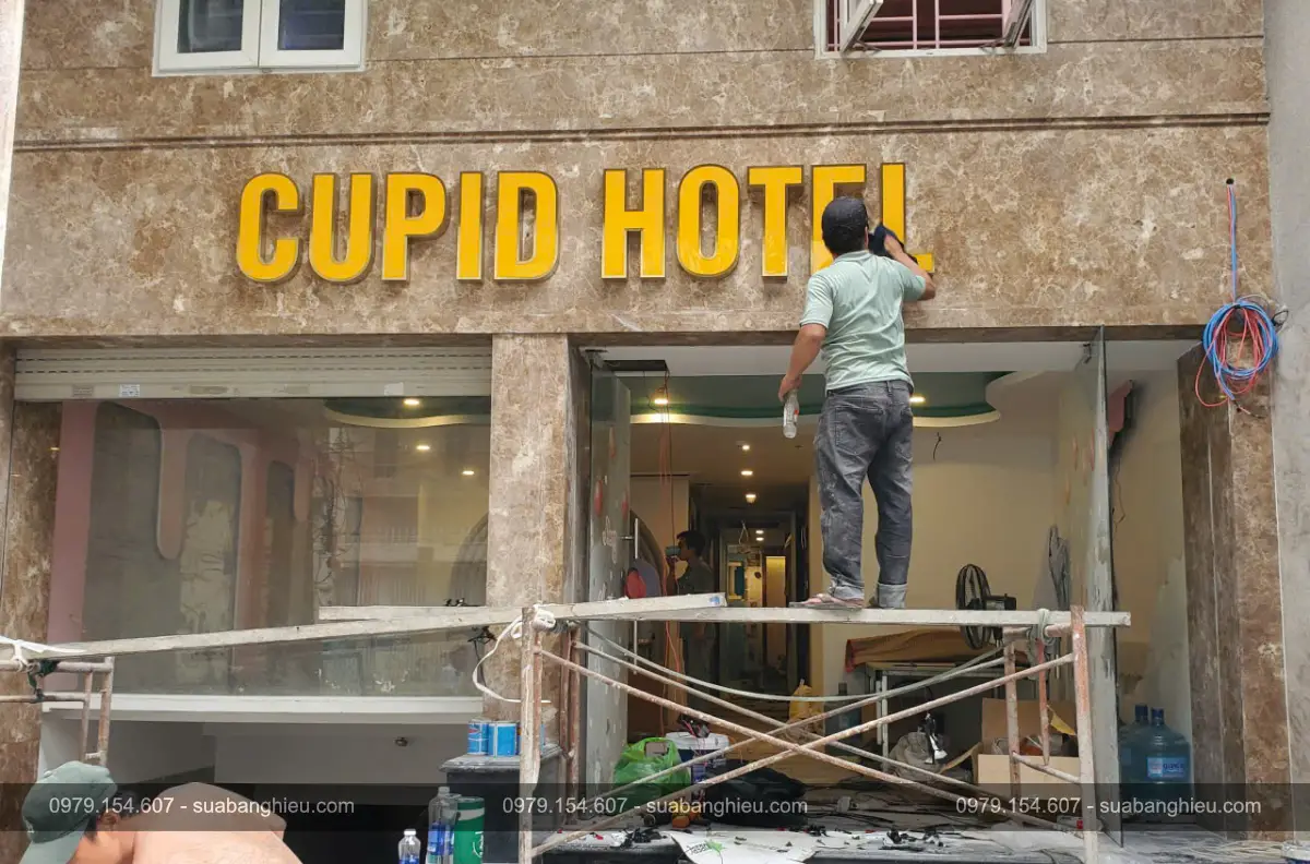 Bảng Hiệu Đèn LED Chữ Nổi CUPID HOTEL