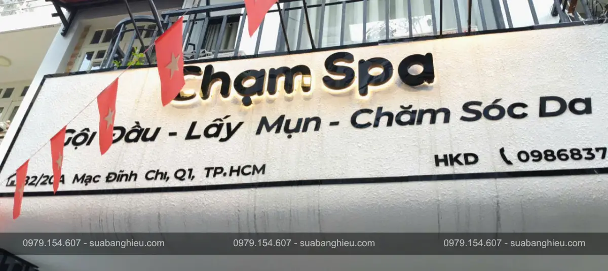 Bảng Hiệu Đèn LED Meca Chữ Nổi Sáng Chân Chạm Spa