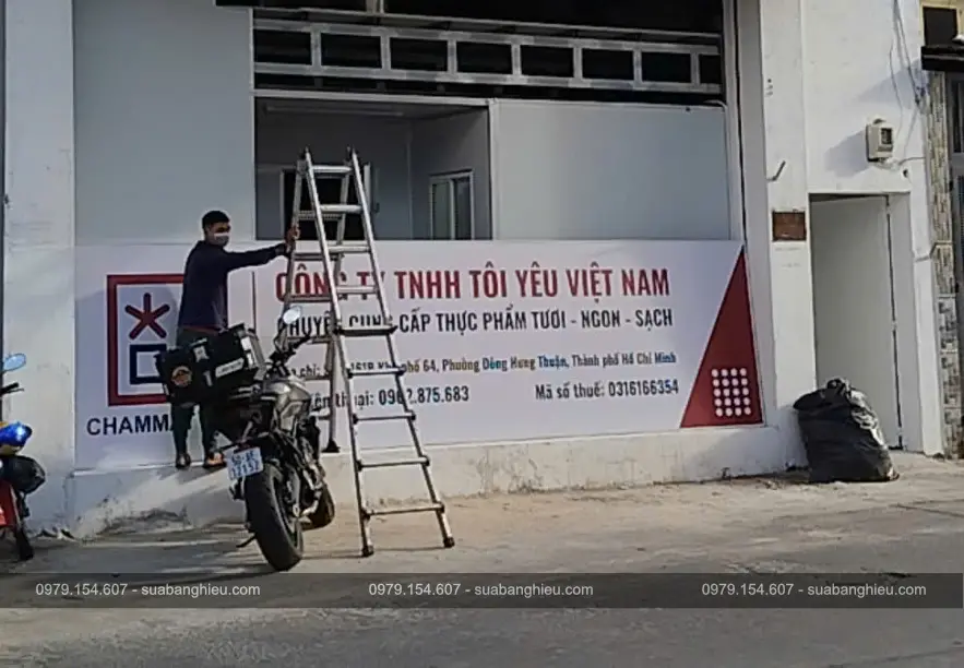 Bảng Hiệu Bạt Hiflex Công Ty TNHH Tôi Yêu Việt Nam